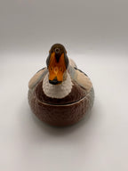Canard couvert, terrine en céramique émaillée