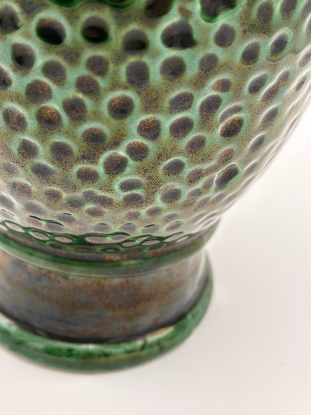 Grand pichet-vase en céramique Blanche Letalle pour Saint-Clément – vue 7