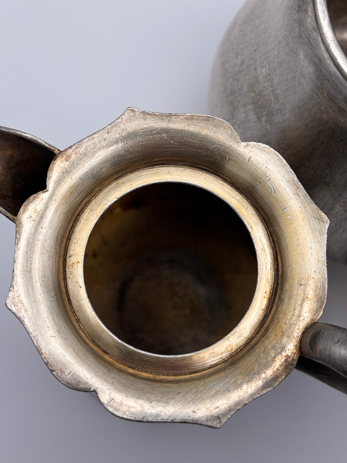 Crémiers Christofle et pot à lait Krupp Berndorf en métal argenté – vue 9
