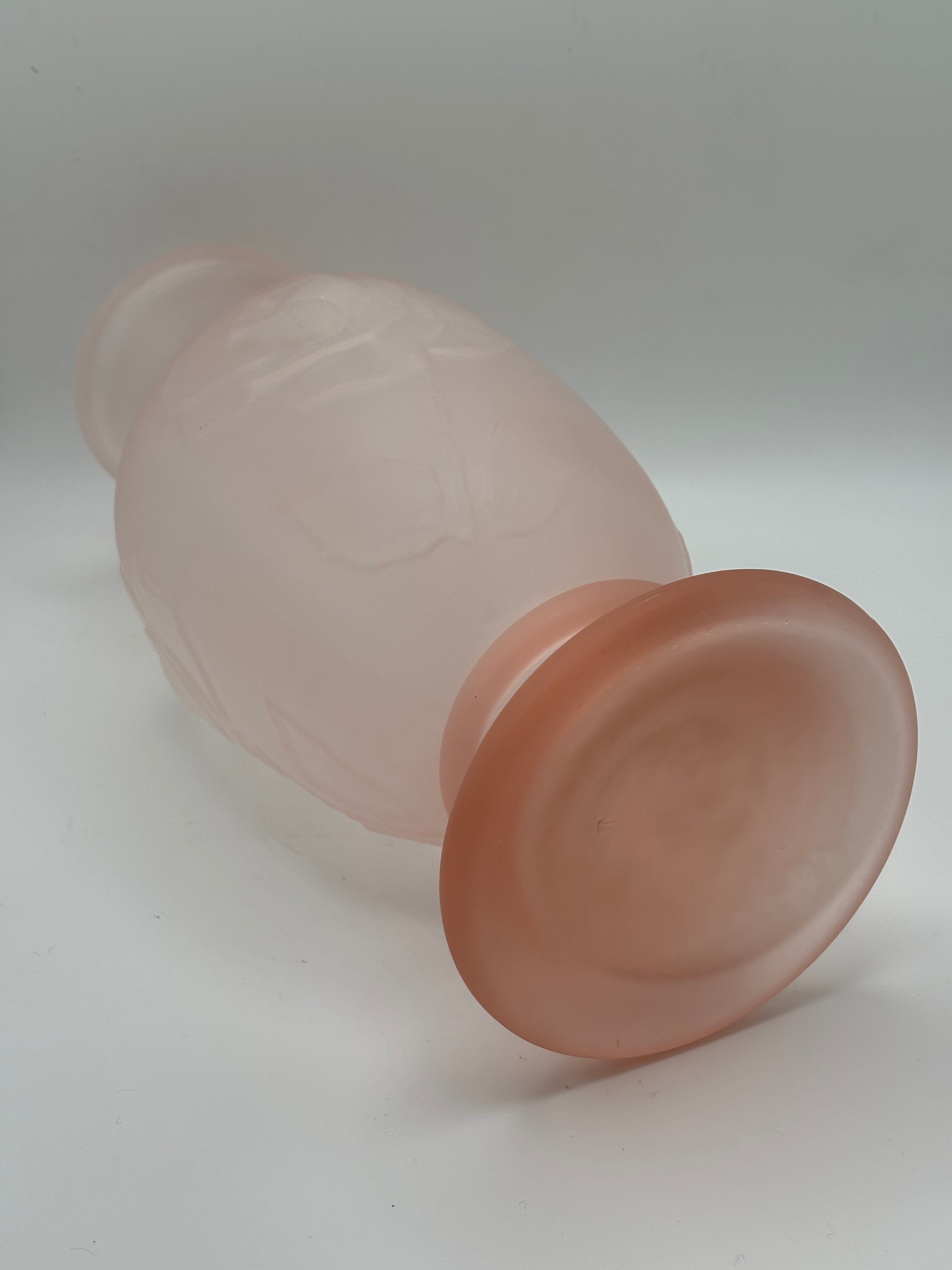 Vase aux roses en verre Givré Art Déco