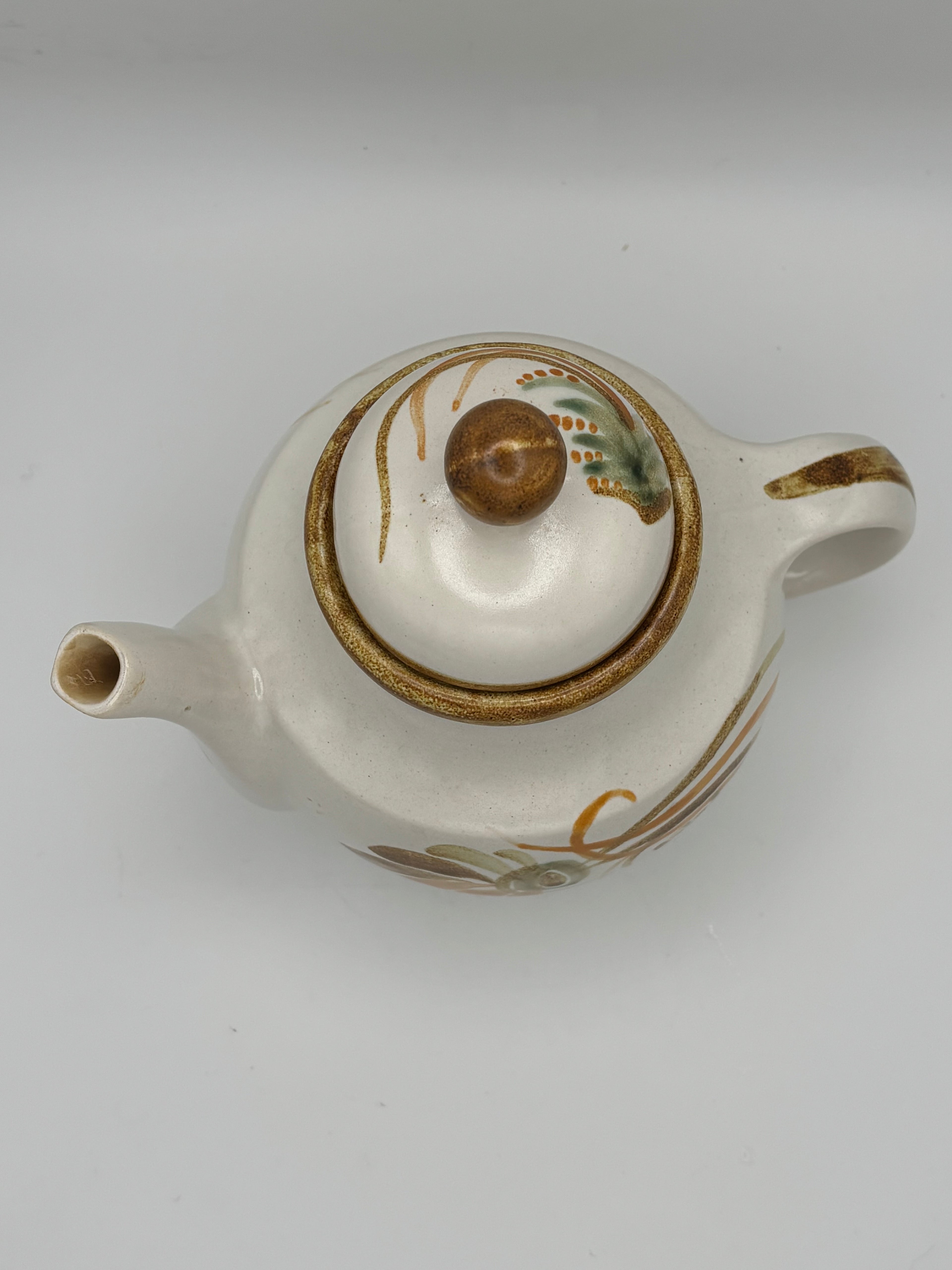 Théière en grès émaillé de la faïencerie Henriot Quimper