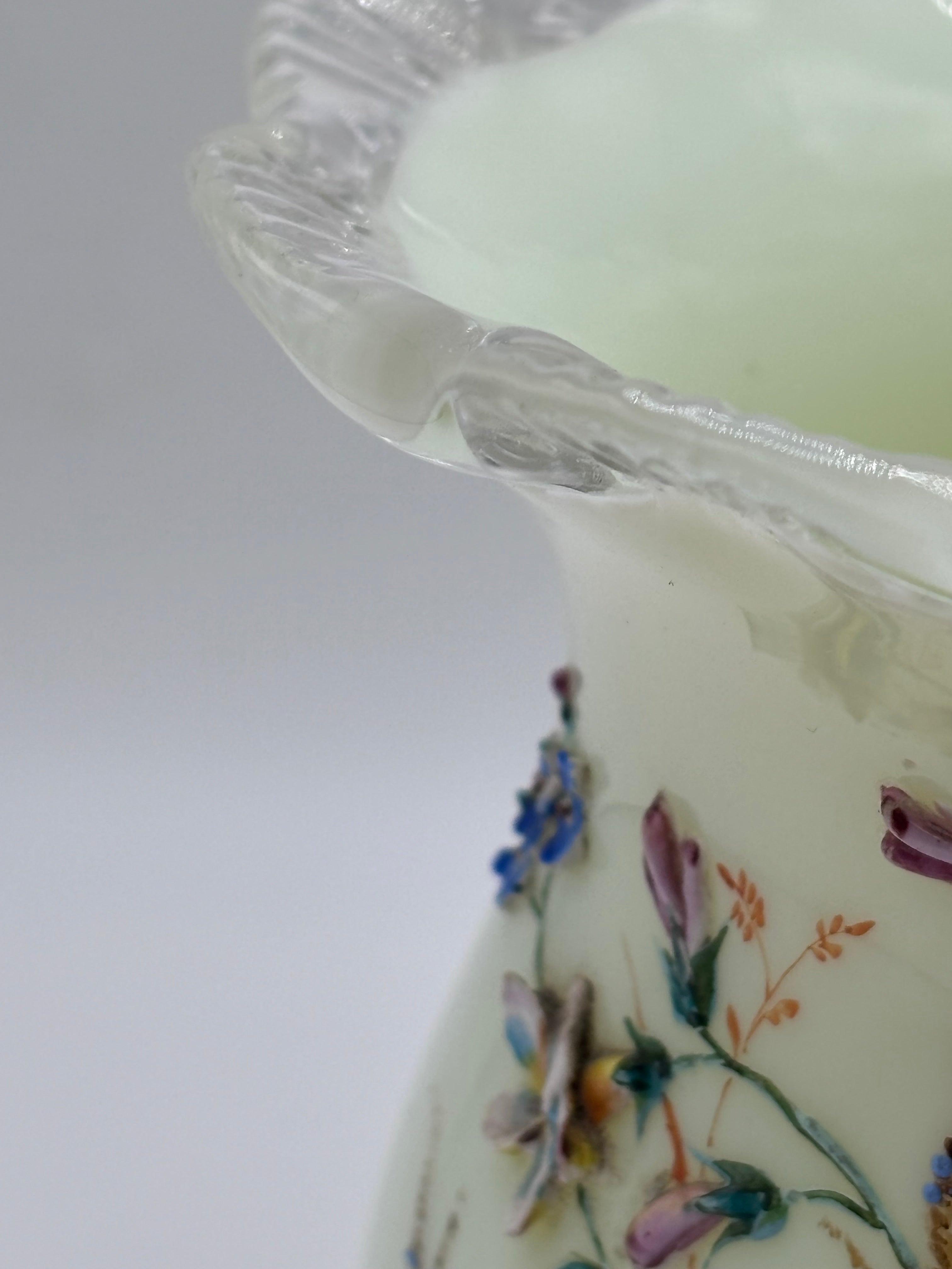 Vase / Cache-Pot Tripode Opaline XIXe