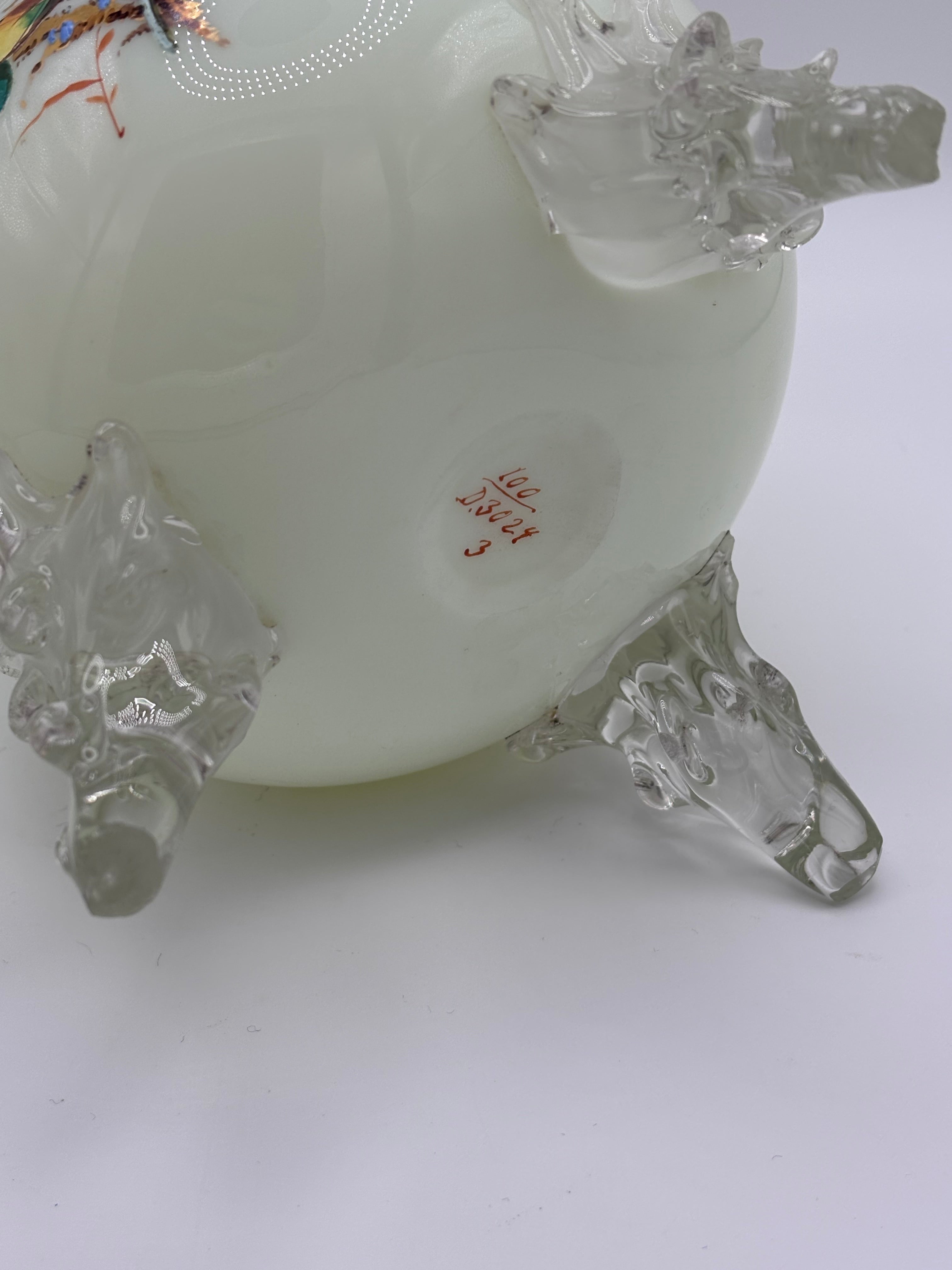 Vase / Cache-Pot Tripode Opaline XIXe