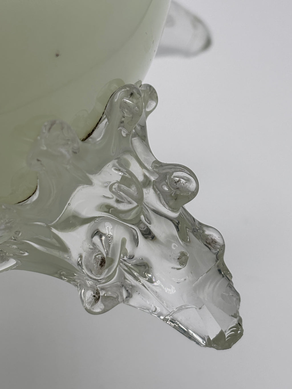 Vase / Cache-Pot Tripode Opaline XIXe