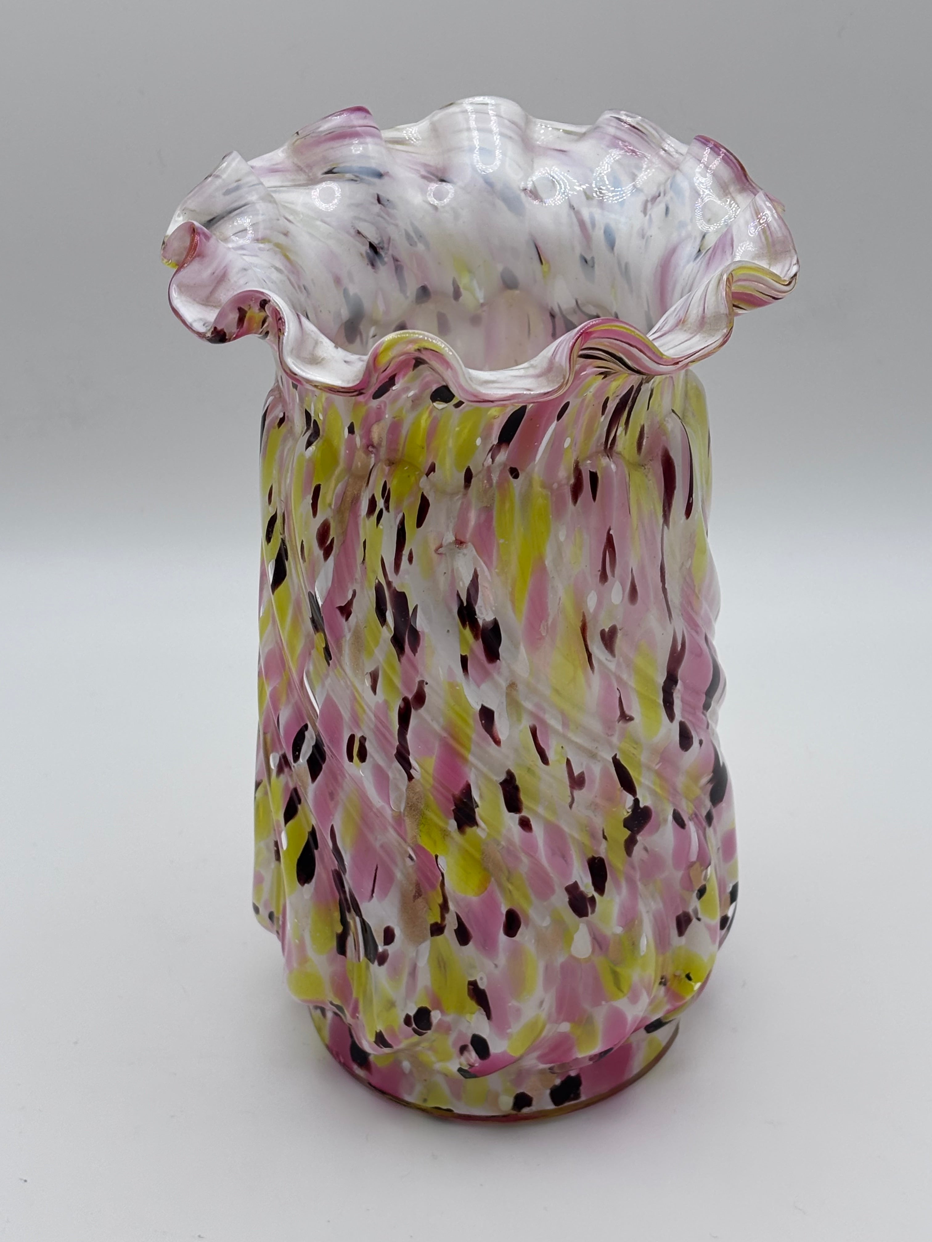 Vase en verre dans l'esprit de Clichy inspiration Legras
