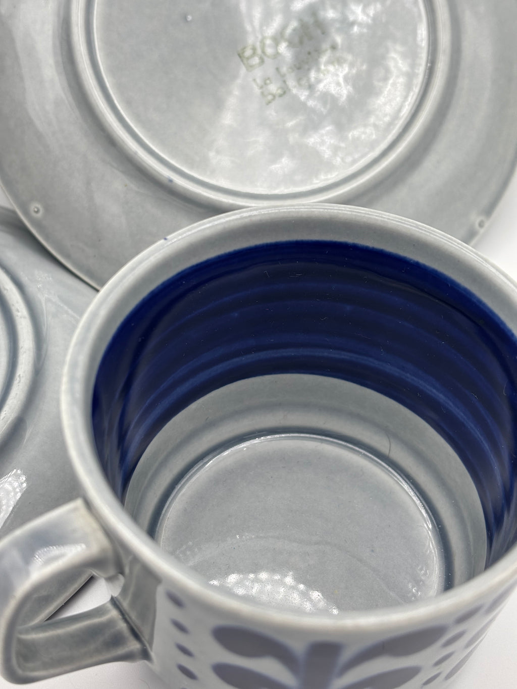 Set de 3 Tasses et sous tasses Boch La Louvière décor Nevada  en grès émaillé