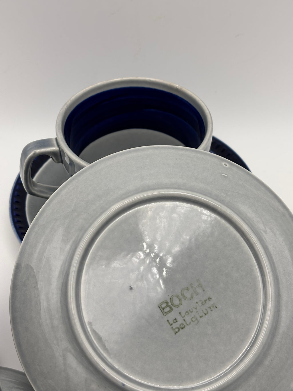 Set de 3 Tasses et sous tasses Boch La Louvière décor Nevada  en grès émaillé