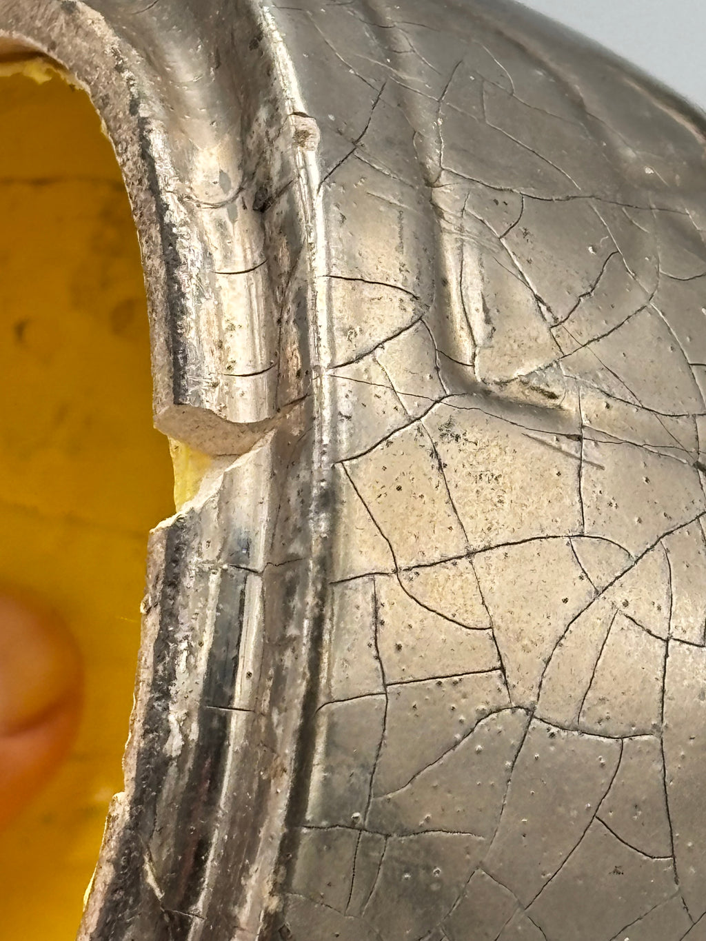 Tête de femme Casquée à l'Egyptienne Art Déco signée ROBJ