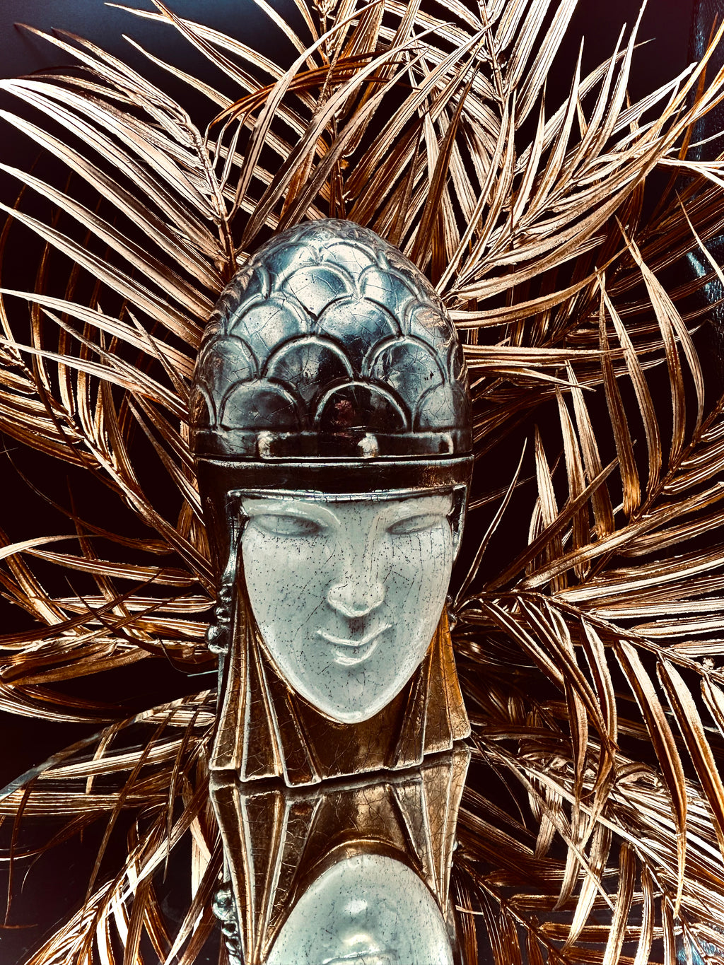 Tête de femme Casquée à l'Egyptienne Art Déco signée ROBJ