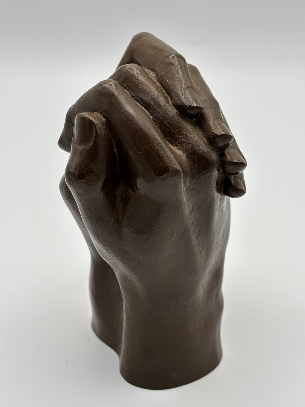 Les Mains unies Sculpture Denis Lacomme
